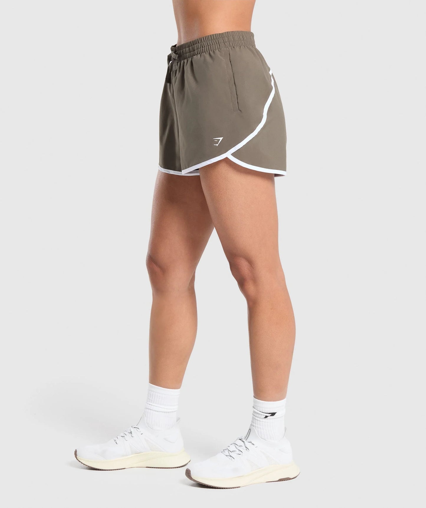 GYMSHARK TRAINING CONTRAST LOOSE 2.5" SHORTS
