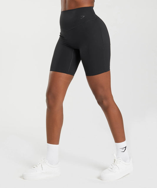GYMSHARK CYCLING SHORTS